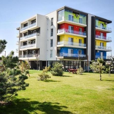 Ferienwohnung Beside Airport Otopeni Exterior foto